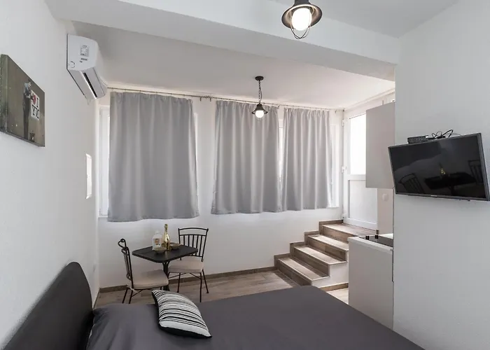 Life - Дубровник